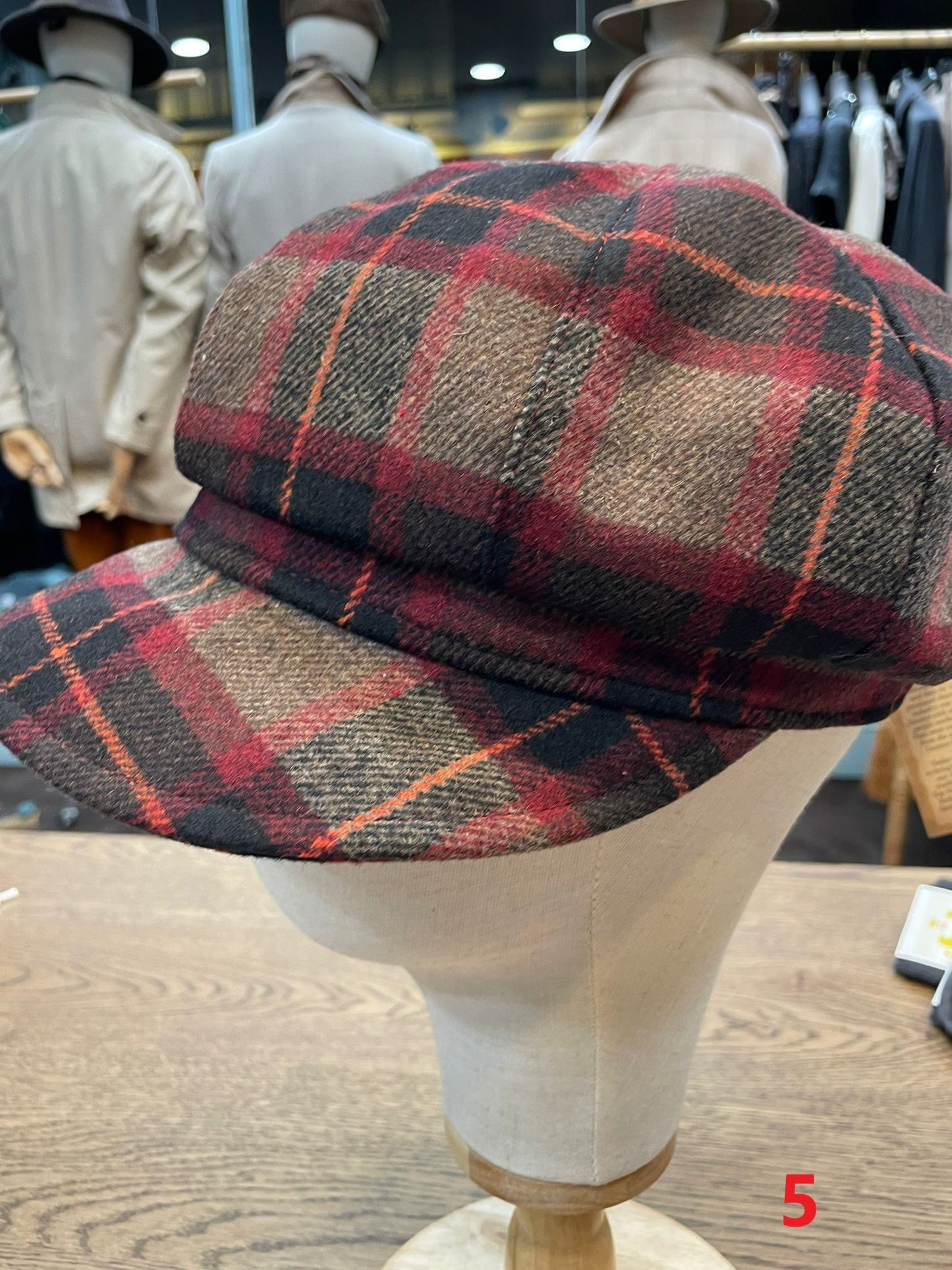 Warm 100% wool hats