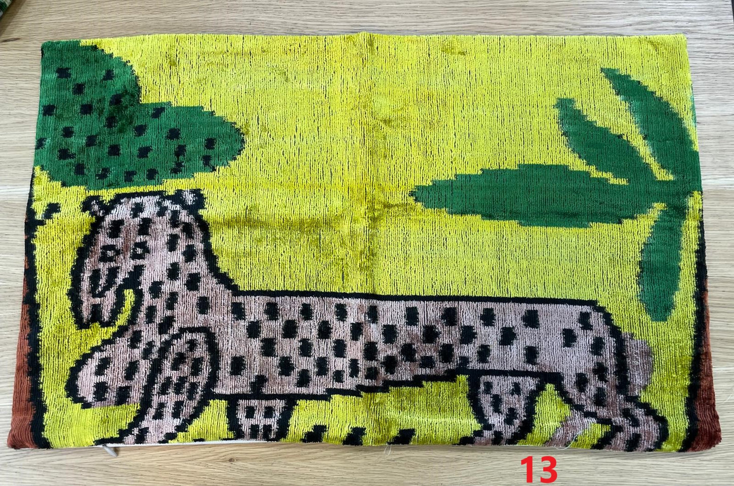 50x40 cm rectangular silk carpet cushions