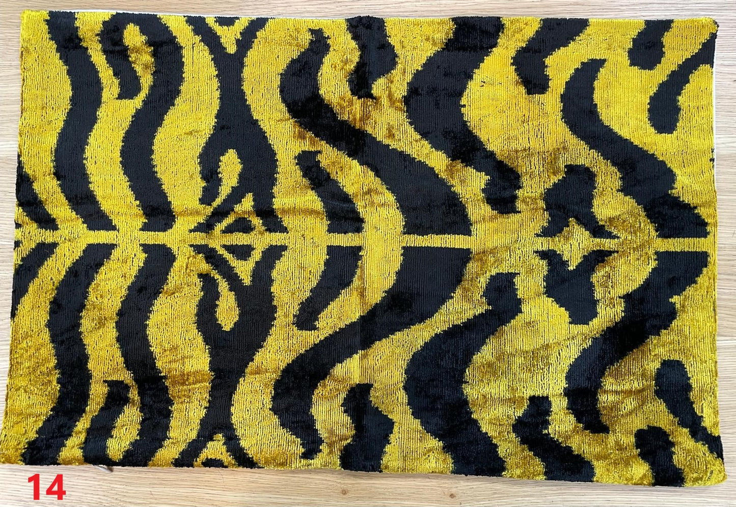 50x40 cm rectangular silk carpet cushions