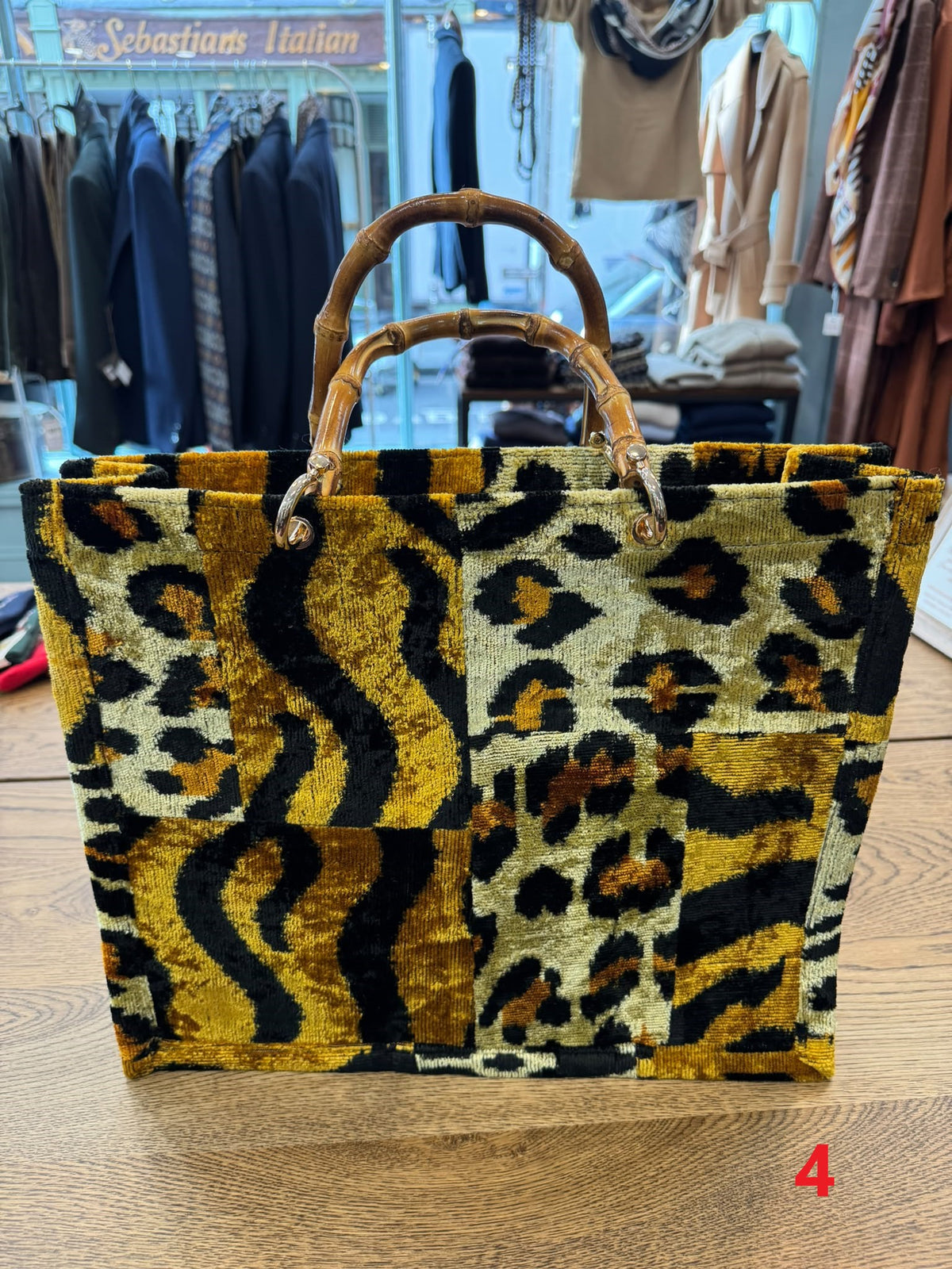TOTE BAG