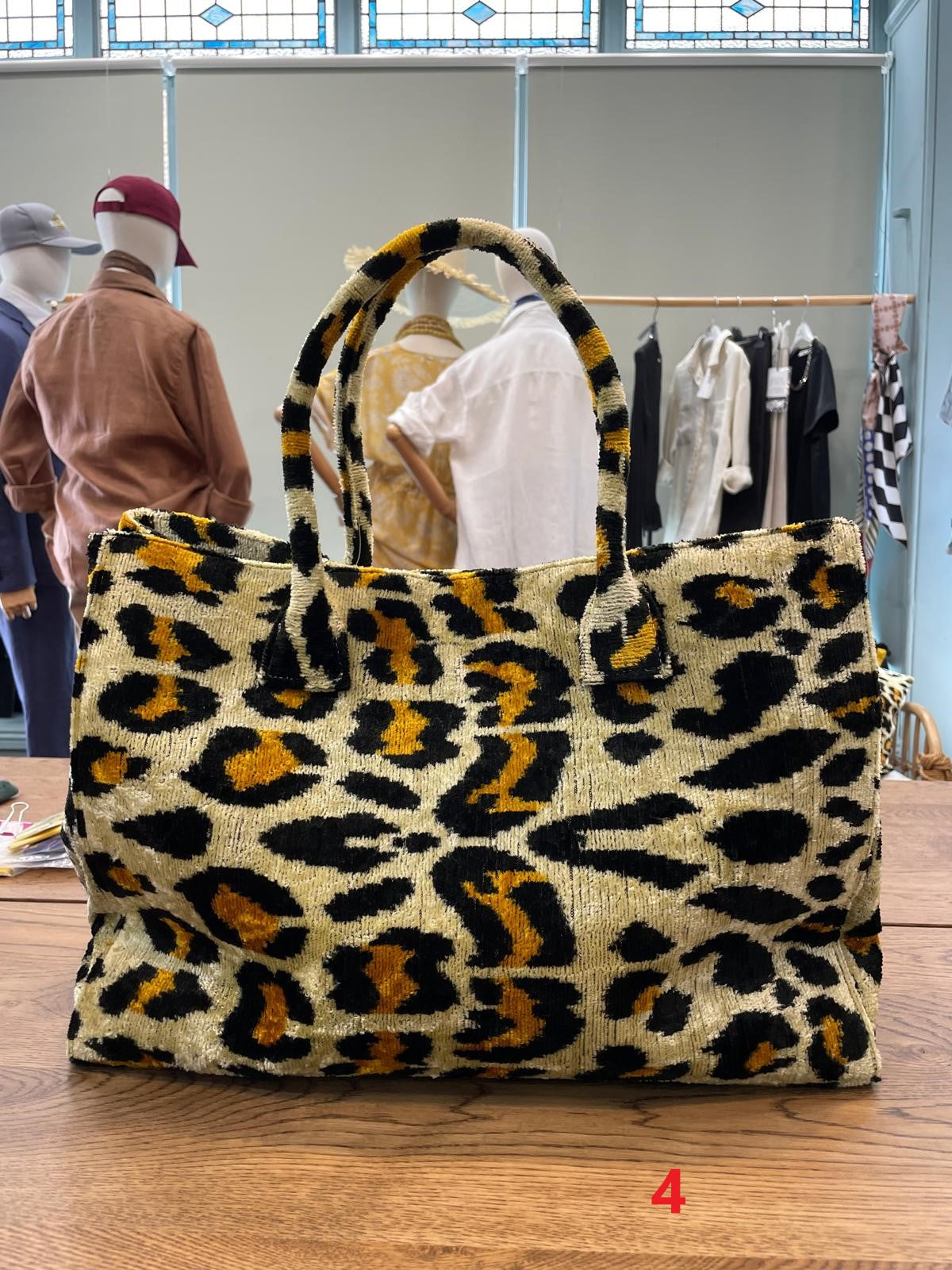 Week end Silk Carpet handbag