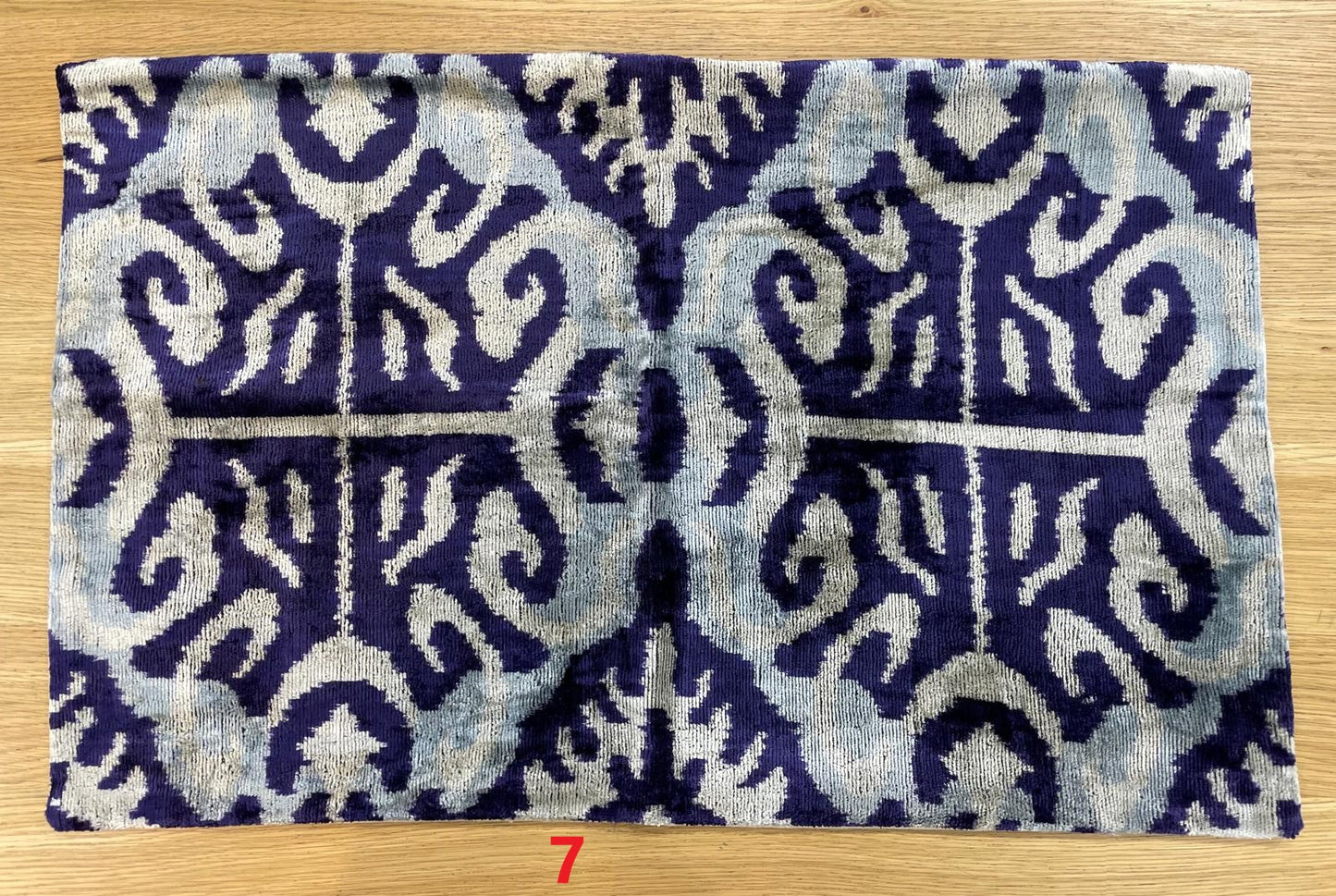 50x40 cm rectangular silk carpet cushions