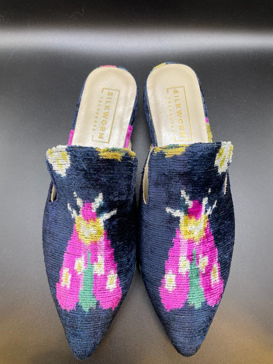 Silk Carpet Shoes - Dragonfly